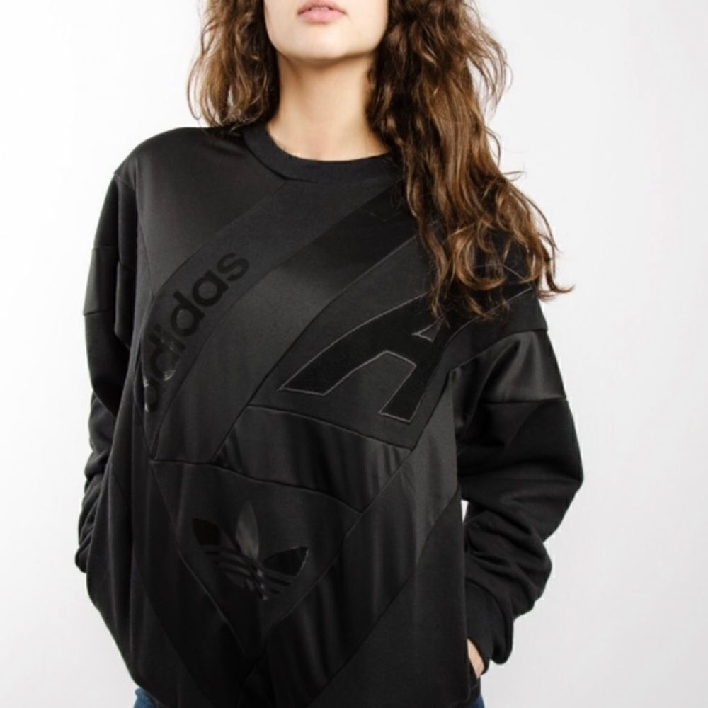 Adidas Black Archive Sweater Sweatshirt